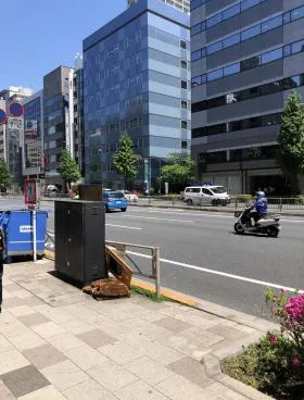 芝シムラビルの外観