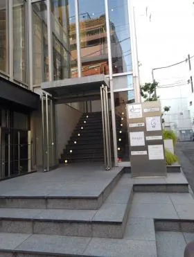 南青山511ビルの外観