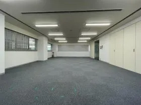 南平台宝来ビルの外観