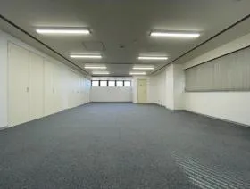 南平台宝来ビルの外観