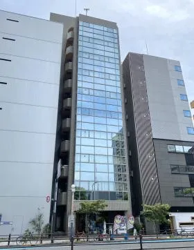 サンライズ三田ビルの外観