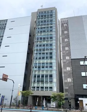 サンライズ三田ビルの外観