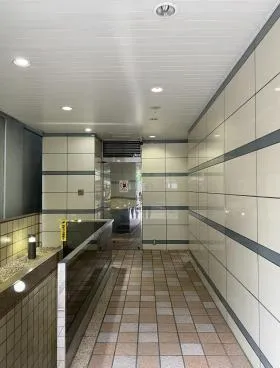 南平台野坂ビルの外観