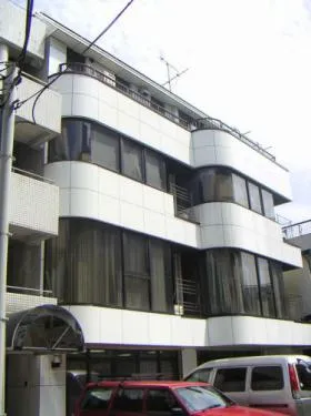 TATビルの外観