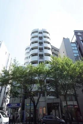アルス市ヶ谷の外観