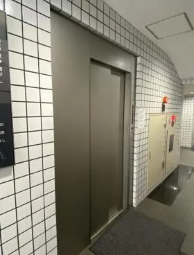 アルス市ヶ谷の外観