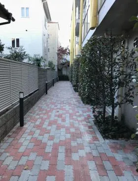 M&Nビルの外観