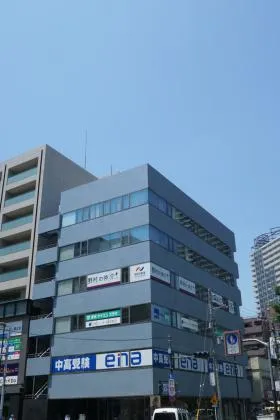 平野ビルの外観