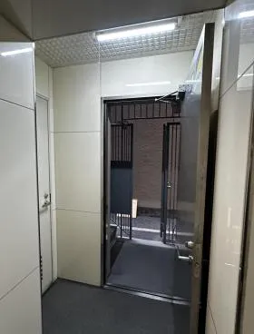 共和ビルの外観