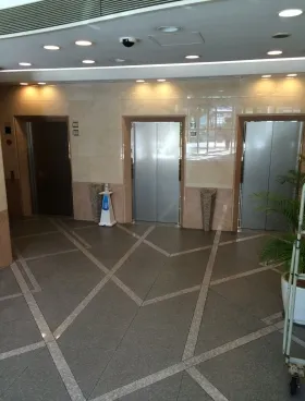 South新大塚ビルの外観