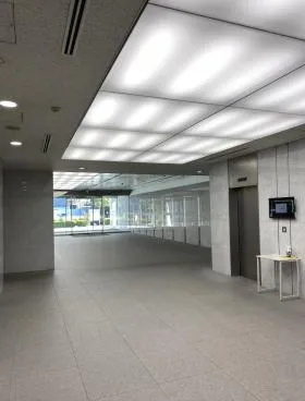 白金高輪ステーションビルの外観