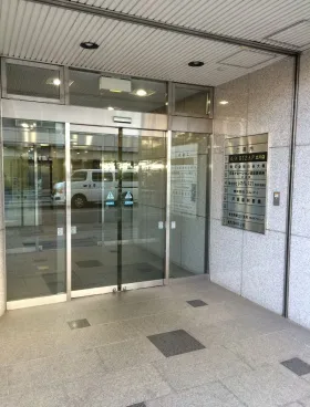 立川クレストビルの外観