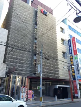 コアビルの外観