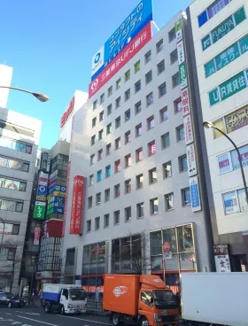 立川三菱ビルの外観