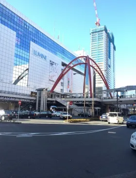 立川三菱ビルの外観