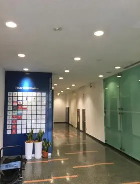 立川三菱ビルの外観