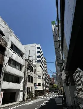 いずみ日本橋ビルの外観