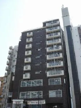 西新宿パレスビルの外観