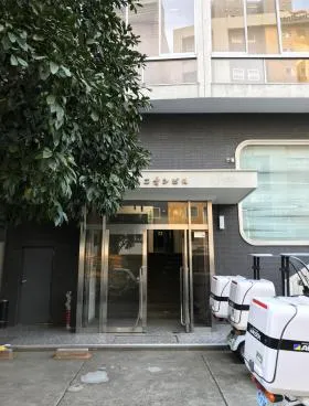新宿ユニオンビルの外観