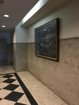 ハイカットビルの外観