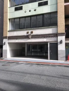杉商ビルの外観