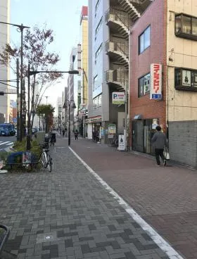 アイルズ東中野ビルの外観