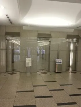 日本生命新橋ビルの外観