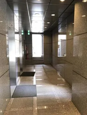 ITK鍋横ビルの外観