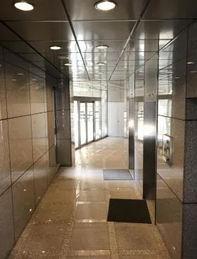 ITK鍋横ビルの外観