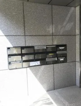 ITK鍋横ビルの外観