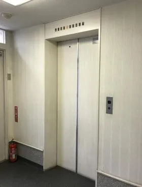 栗原ビルの外観