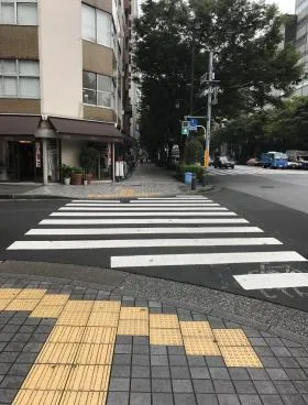 平和MKビルの外観