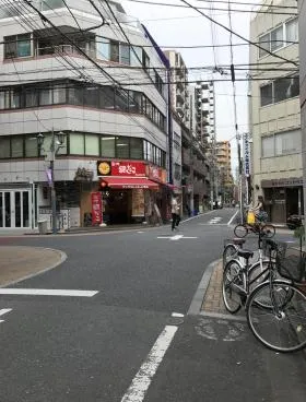 サン・ウエストビルの外観