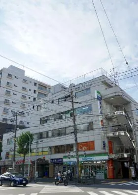 関根ビルの外観