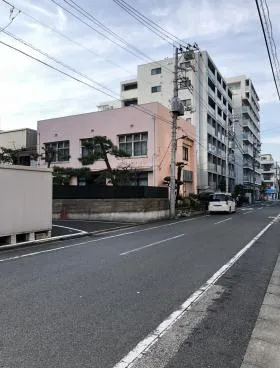 プルームビルの外観