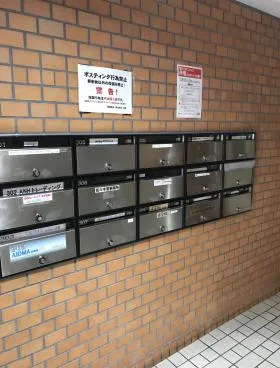 第2亀屋ビルの外観