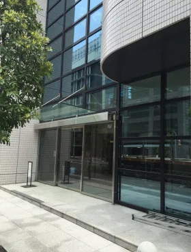 品川イーストビルの外観