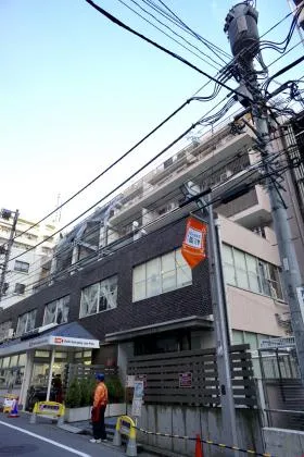 高円寺ビルの外観