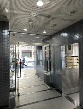 澤ビルの外観