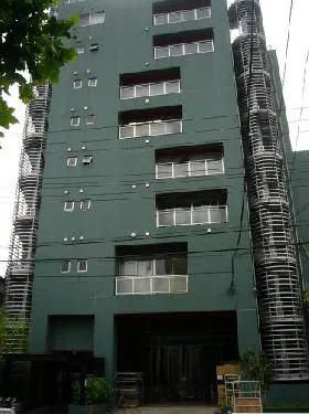 M・Kビルの外観