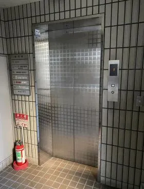 エイケイエス八丁堀ビルの外観