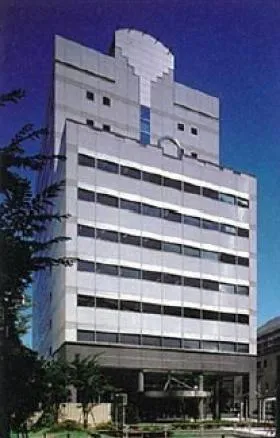 ヤマタネ深川1号館ビルの外観