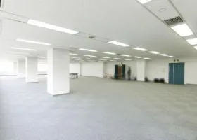 タニビルの外観