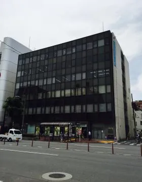 新亀戸ビルの外観