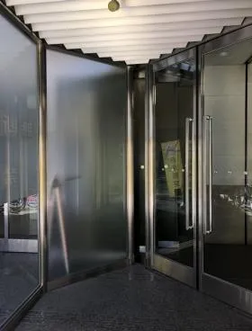 さくら亀戸ビルの外観
