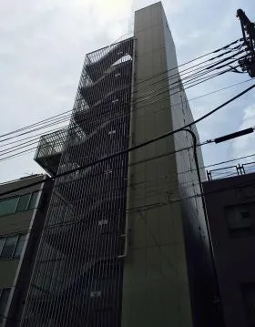 トウショクビルの外観