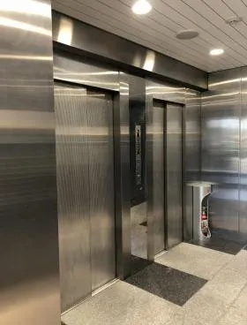 亀戸東口駅前ビルの外観