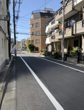 KUMAKIビルの外観