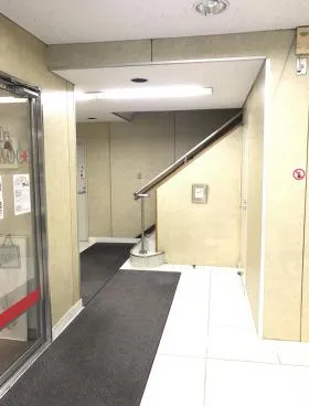 永田町パレスサイドビルの外観