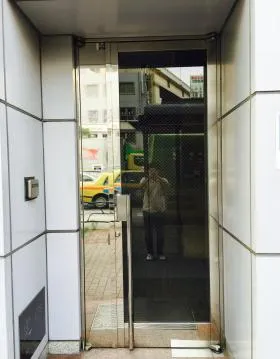 深川セントラルビルの外観